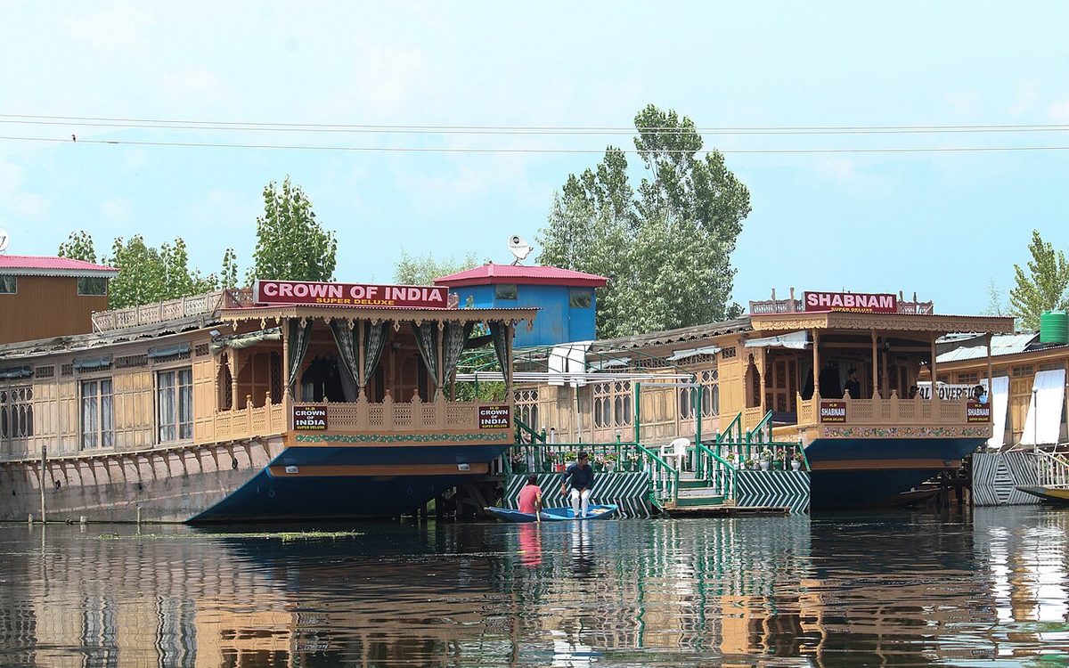 Srinagar, Dal Lake & the Houseboat Experience